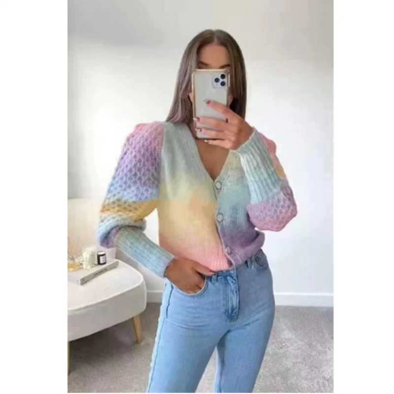 European and American new rainbow gradient sweater for women2025New Loose Lazy Style Long SleeveVCollar Knitted Cardigan
European and American new rainbow gradient sweater for women2025New Loose Lazy Style Long SleeveVCollar Knitted Cardigan