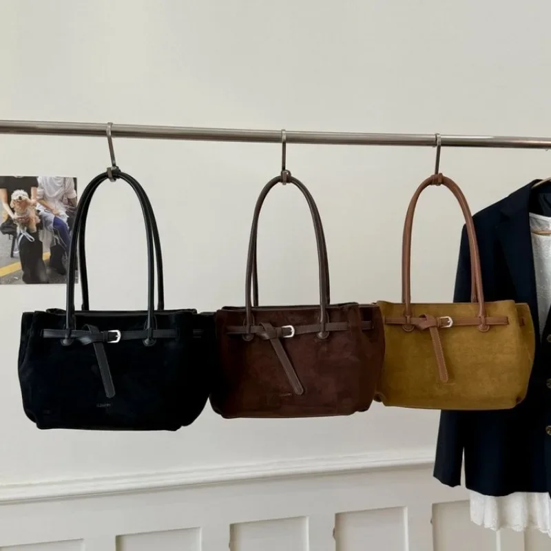 Stylish Practical Diaper Bag Tote Parenting Travel Business Trip Exquisite Sleek Sophisticated Elegant Functional 2025 New
Stylish Practical Diaper Bag Tote Parenting Travel Business Trip Exquisite Sleek Sophisticated Elegant Functional 2025 New