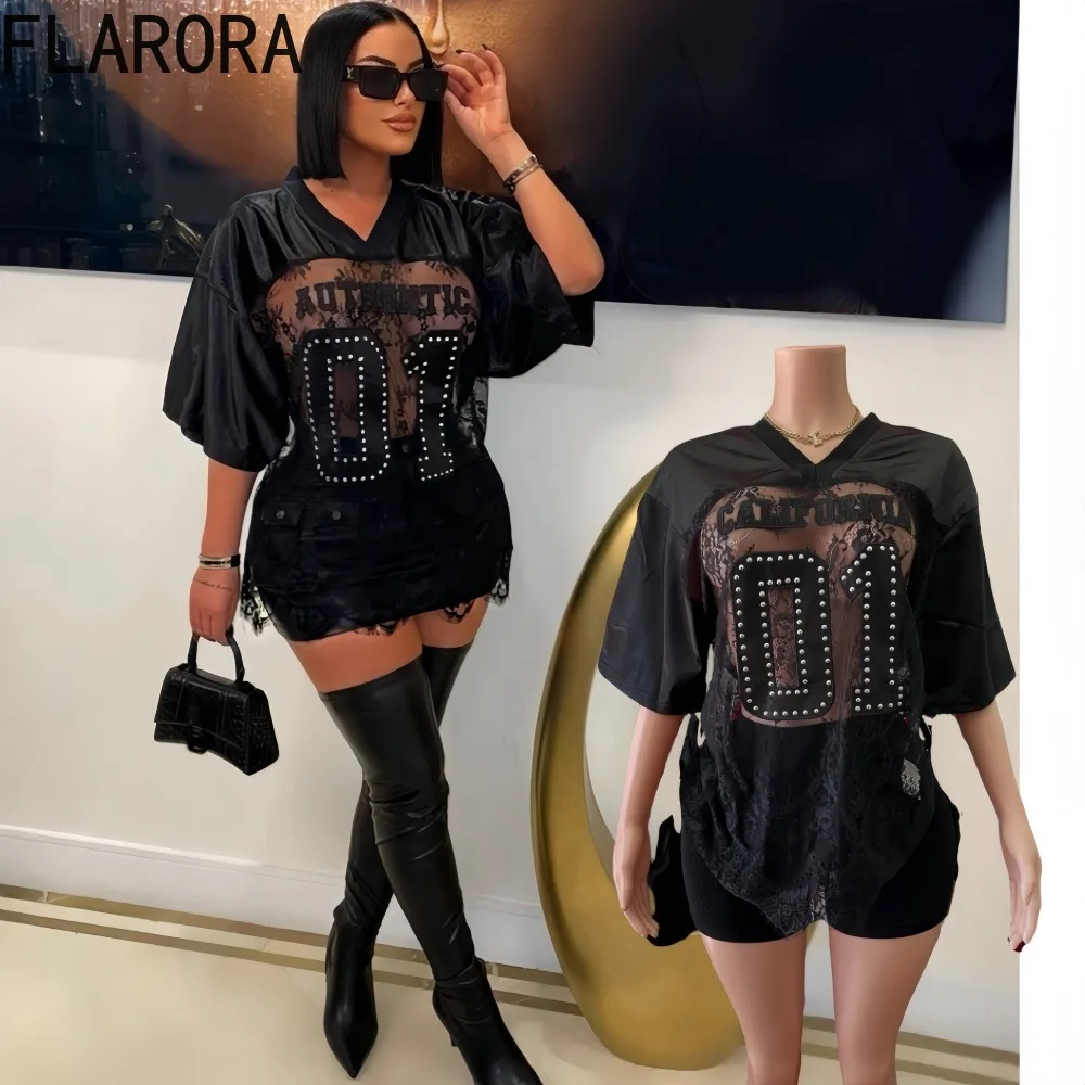 FLARORA Fashion Jacquard Letter Printing T-Shirt Woman V Neck Half Sleeve Loose Tshirts Sexy Y2k Lace Patchwork Streetwear Tops
FLARORA Fashion Jacquard Letter Printing T-Shirt Woman V Neck Half Sleeve Loose Tshirts Sexy Y2k Lace Patchwork Streetwear Tops
