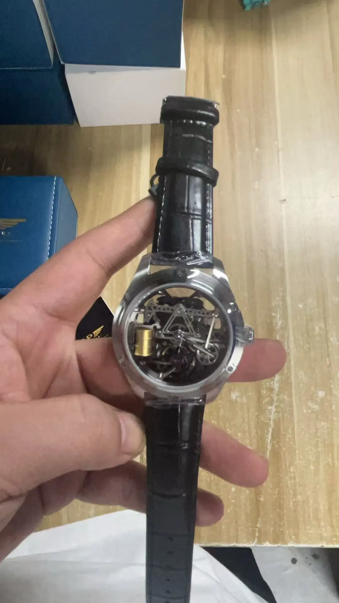 PINDU Design New Oil Well Mechanical Watch Men Miyata 8215 Movement Sapphire Mirror Waterproof Business Mechanical Wristwatches
PINDU Design New Oil Well Mechanical Watch Men Miyata 8215 Movement Sapphire Mirror Waterproof Business Mechanical Wristwatches