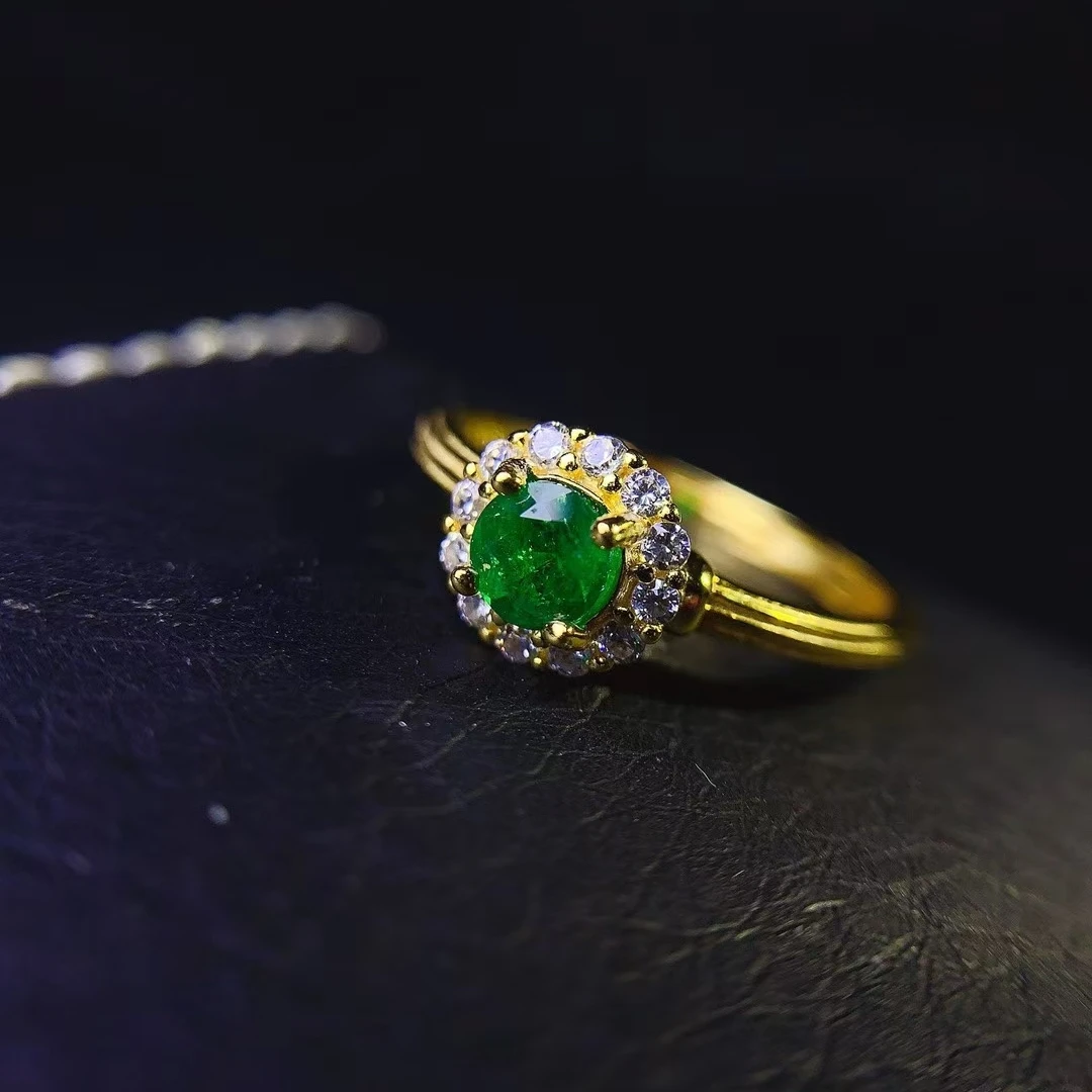 KJJEAXCMY S925 Pure Silver Inlaid New Natural excellent Colombian Emerald Elegant Women's Ring High Clarity Full Brilliance
KJJEAXCMY S925 Pure Silver Inlaid New Natural excellent Colombian Emerald Elegant Women's Ring High Clarity Full Brilliance