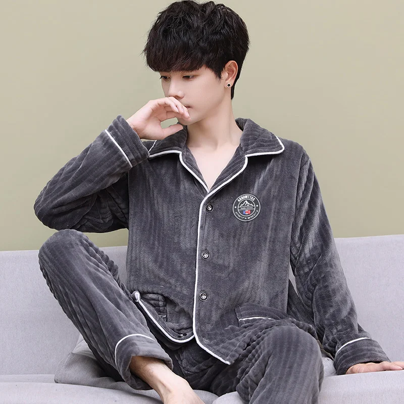 Мужской новый весенне-осенний костюм, комплекты нижнего белья, утолщенные мужские пижамы из флиса, кораллового флиса, домашняя одежда, фланель, можно носить на улице
Мужской новый весенне-осенний костюм, комплекты нижнего белья, утолщенные мужские пижамы из флиса, кораллового флиса, домашняя одежда, фланель, можно носить на улице