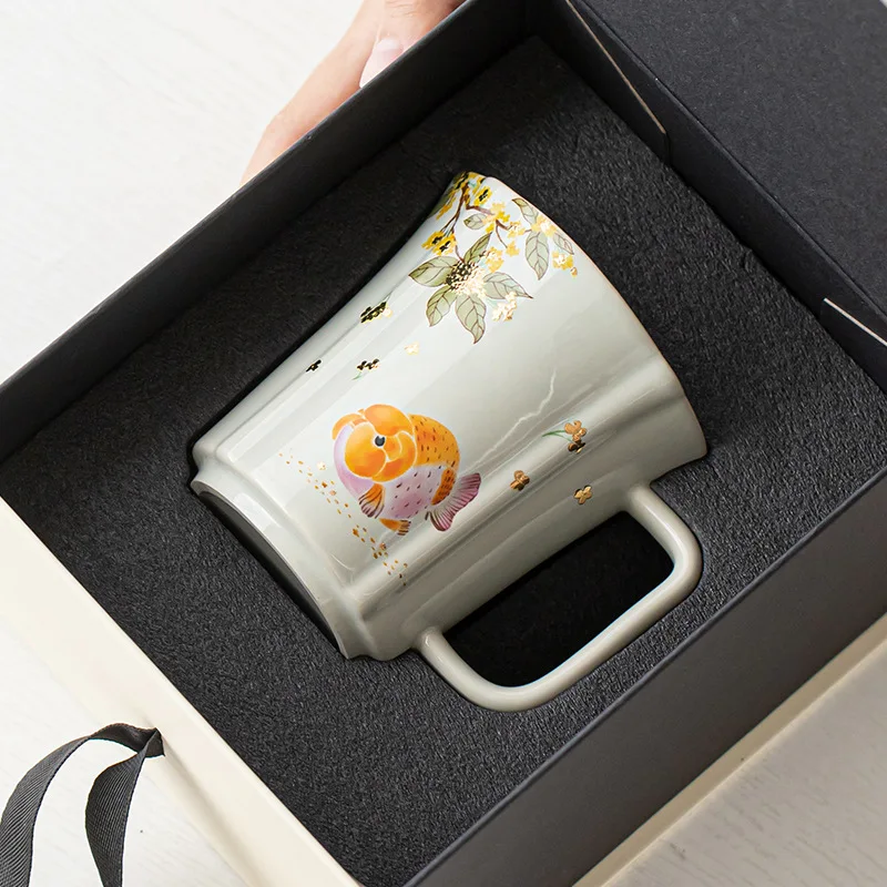 PYH ceramic mug osmanthus goldfish songlan cup household teacup with handle cup exquisite office cup
PYH ceramic mug osmanthus goldfish songlan cup household teacup with handle cup exquisite office cup