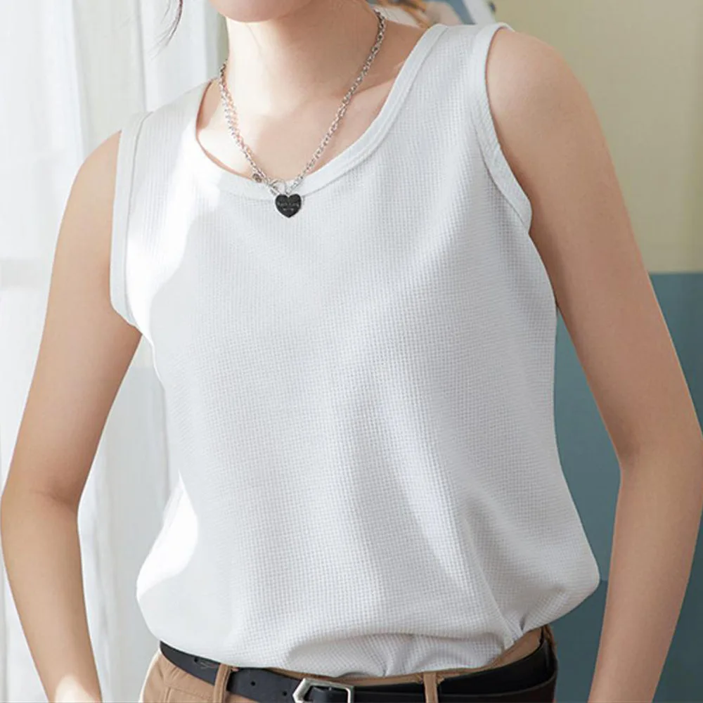 Женская майка-блузка 44 S 34.65 88 22.05 56 – удобный наряд для отпуска, подходит для весны, лета, осени и зимы.
Женская майка-блузка 44 S 34.65 88 22.05 56 – удобный наряд для отпуска, подходит для весны, лета, осени и зимы.