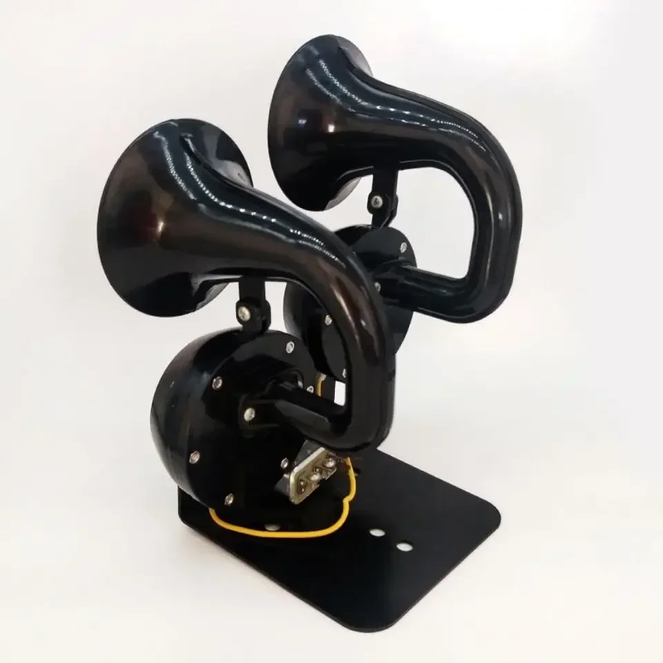 Durable Snail Electric Flute Car Truck Motorcycle Universal Electric Horn Tweeter Super Loudspeaker 12V24V
Durable Snail Electric Flute Car Truck Motorcycle Universal Electric Horn Tweeter Super Loudspeaker 12V24V