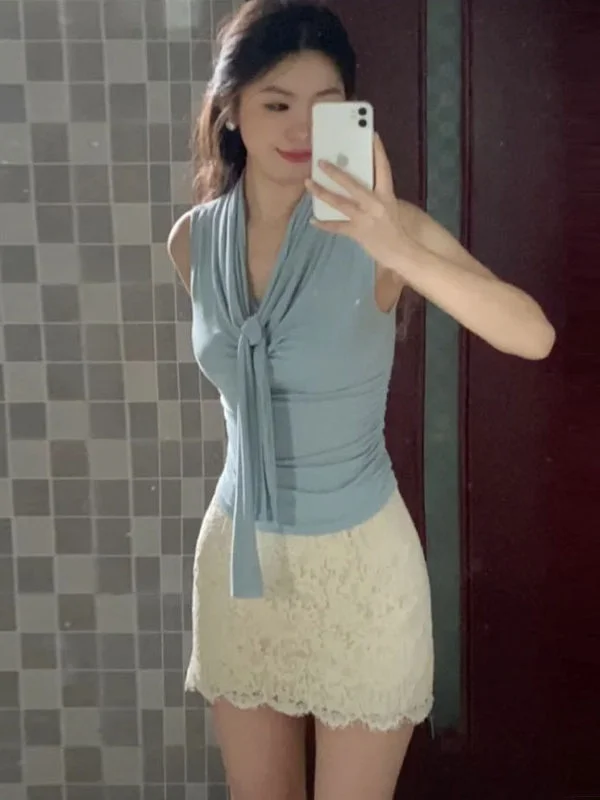 Unique Beautiful Lace Two-Piece Set Vest Top Half-length Skirt Youthful Design Summer Fashion Women's Cotton V-Neck T-Shirt
Unique Beautiful Lace Two-Piece Set Vest Top Half-length Skirt Youthful Design Summer Fashion Women's Cotton V-Neck T-Shirt