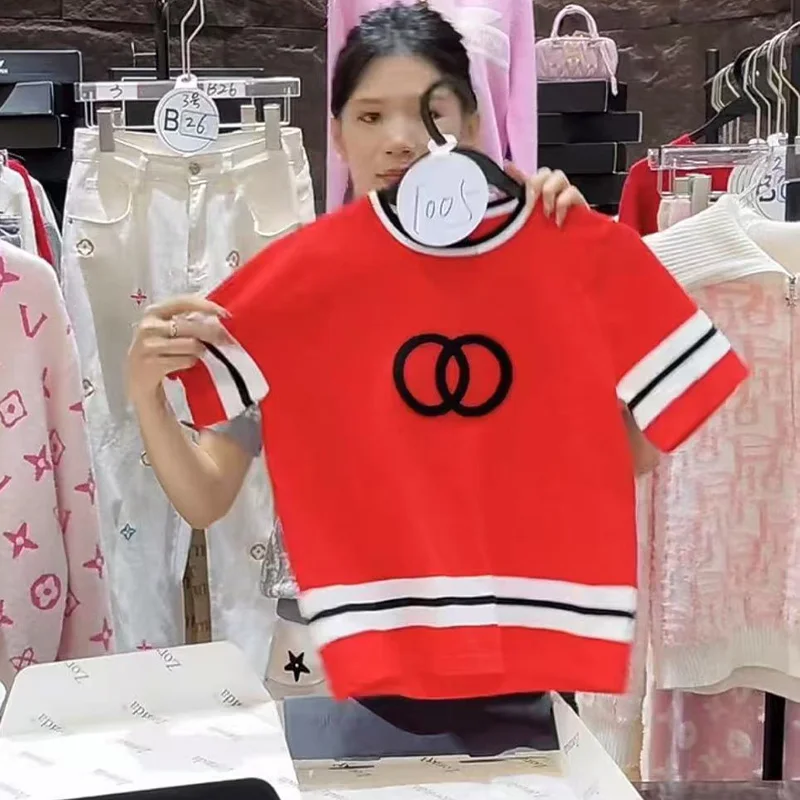 Summer Loose Knit Fashion Vintage T-shirt Short Sleeve Loose Casual Vintage Pullovers Chic Basic O-neck Thin Tops
Summer Loose Knit Fashion Vintage T-shirt Short Sleeve Loose Casual Vintage Pullovers Chic Basic O-neck Thin Tops