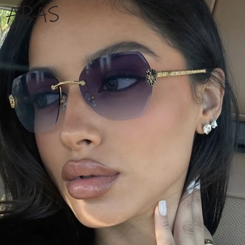 Oversized Y2K Punk Cateye Rimless Sunglasses Women 2025 Luxury Brand Trendy Sexy Frameless Sun Glasses For Lady Vintage Shades
Oversized Y2K Punk Cateye Rimless Sunglasses Women 2025 Luxury Brand Trendy Sexy Frameless Sun Glasses For Lady Vintage Shades