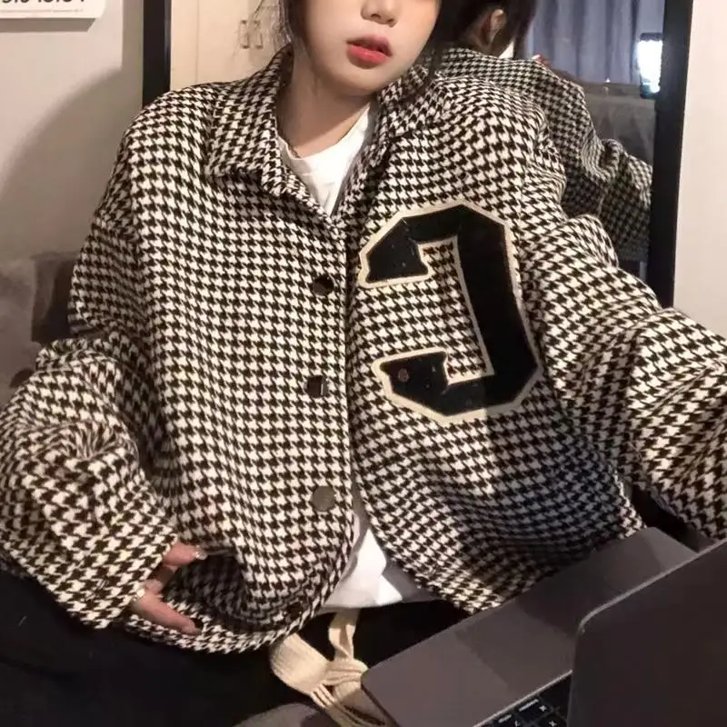 2022 New Thousand Bird Check Jacket Women Spring and Autumn Loose and Versatile Fashionable Warmth Coat
2022 New Thousand Bird Check Jacket Women Spring and Autumn Loose and Versatile Fashionable Warmth Coat