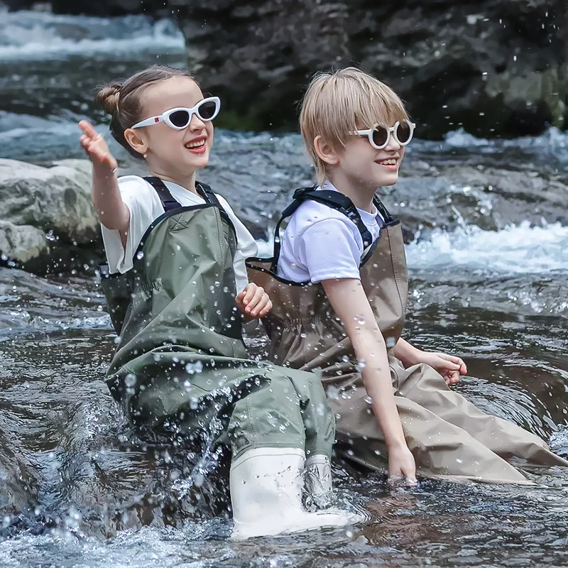 Catching the sea equipment children's water play onesie kindergarten sand water suit boys and girls launching pants wading suit
Catching the sea equipment children's water play onesie kindergarten sand water suit boys and girls launching pants wading suit