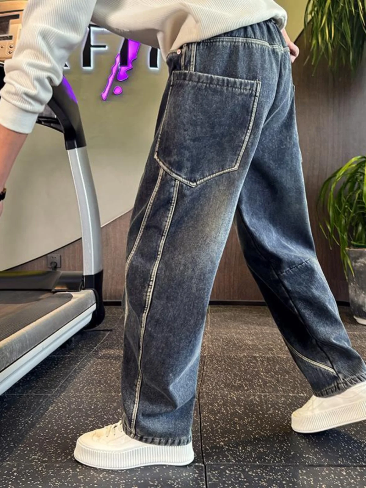 Spring Autumn Men's Straight Leg Jeans Casual Long Pants Cotton Stretch Denim mid Waist Knife ape Trendy Brand New Arrival
Spring Autumn Men's Straight Leg Jeans Casual Long Pants Cotton Stretch Denim mid Waist Knife ape Trendy Brand New Arrival