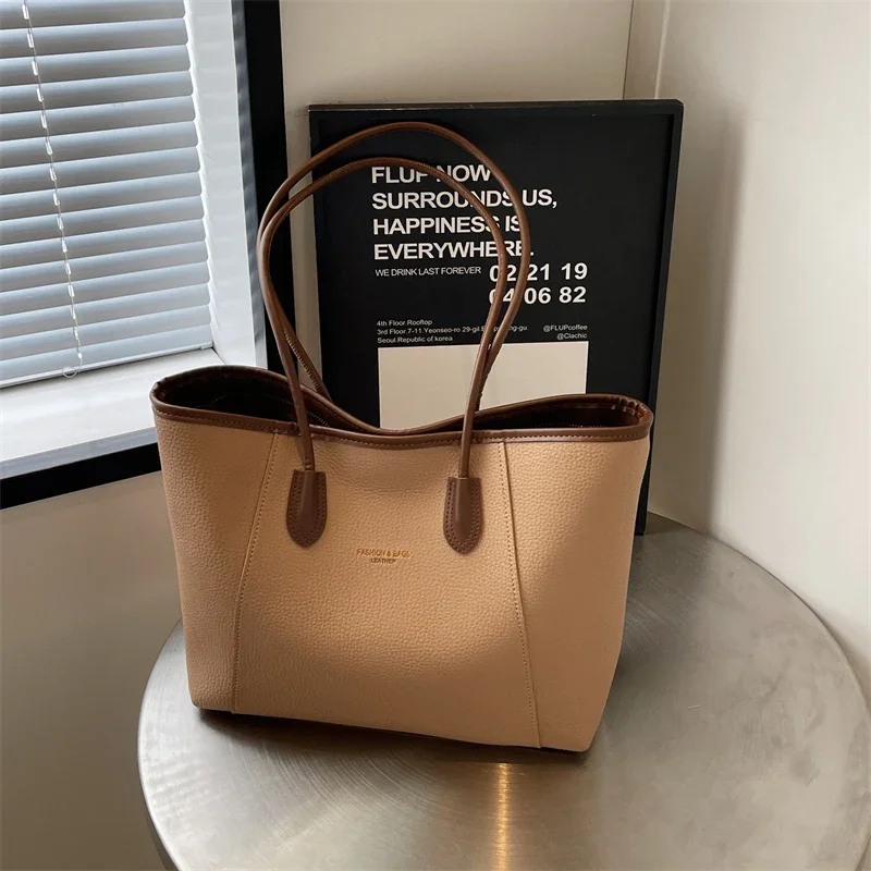 Tote Bag for Women 2024 New Large Capacity Commuting Bag Autumn and Winter High-end Versatile Shoulder Bag Simple Class Пакет
Tote Bag for Women 2024 New Large Capacity Commuting Bag Autumn and Winter High-end Versatile Shoulder Bag Simple Class Пакет