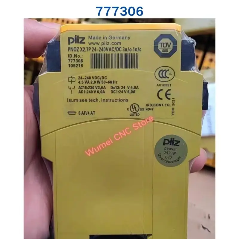Совершенно новое реле PILZ PNOZ X2.7P 777306.
Совершенно новое реле PILZ PNOZ X2.7P 777306.