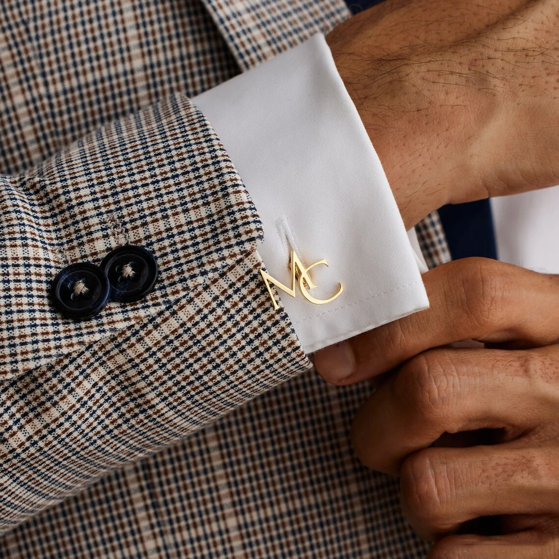 Personalized Name Cufflinks, Custom Gold Initial Cufflinks, Groom Wedding Cufflinks, Groomsmen Gift, Birthday Gift for Him, Anni
Personalized Name Cufflinks, Custom Gold Initial Cufflinks, Groom Wedding Cufflinks, Groomsmen Gift, Birthday Gift for Him, Anni