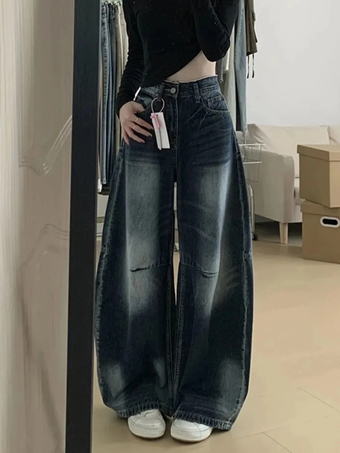 High Waist Wide Leg Denim Jeans Women's Spicy Girl Loose Long Pants Vintage Design Slimming Effect Floor Length Trousers
High Waist Wide Leg Denim Jeans Women's Spicy Girl Loose Long Pants Vintage Design Slimming Effect Floor Length Trousers