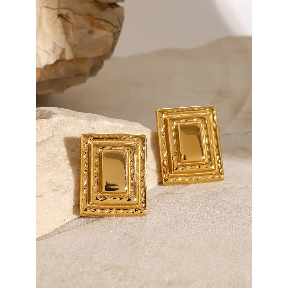 Stainless Steel Earrings Square 18k Gold Plated Color Drop Earrings Trendy Jewelry Fashion Women's Earrings Accessories
Stainless Steel Earrings Square 18k Gold Plated Color Drop Earrings Trendy Jewelry Fashion Women's Earrings Accessories