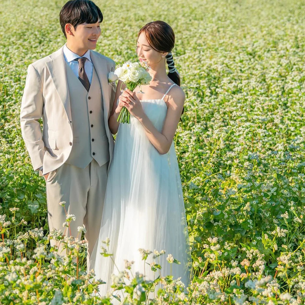 OEING Strapless Korea Garden Evening Dresses Pleat Sleeveless Formal 프롬드레스 Floor Length Elegant Prom Gowns Party Women Bride
OEING Strapless Korea Garden Evening Dresses Pleat Sleeveless Formal 프롬드레스 Floor Length Elegant Prom Gowns Party Women Bride