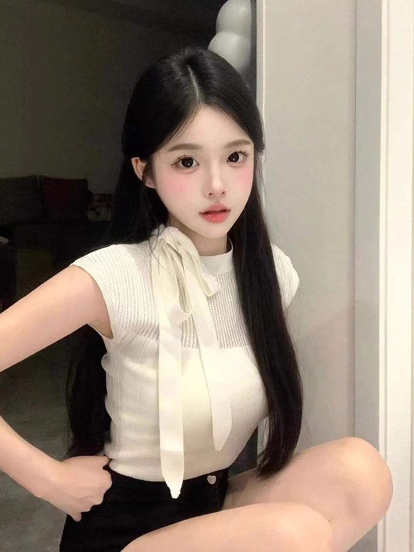 Belted Design Sensation Beige round Neck Short Sleeve Knitted T-Shirt Women's Summer New Style Elegance Knitting Top
Belted Design Sensation Beige round Neck Short Sleeve Knitted T-Shirt Women's Summer New Style Elegance Knitting Top