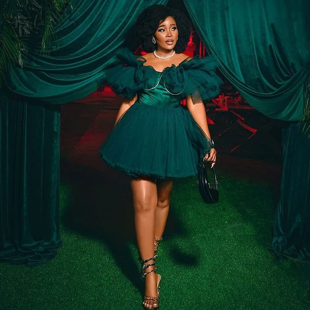 Hunter Green Mini Women Dresses Off The Shoulder Puffy Sleeves A Line Party Birthday Dress For Photos
Hunter Green Mini Women Dresses Off The Shoulder Puffy Sleeves A Line Party Birthday Dress For Photos