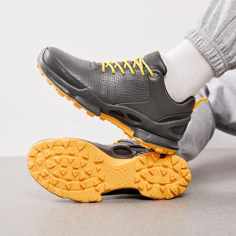 Men Golf Shoes Quality Golf Footwears Non Slip Walking Footwears for Golfers Comfortable
Men Golf Shoes Quality Golf Footwears Non Slip Walking Footwears for Golfers Comfortable