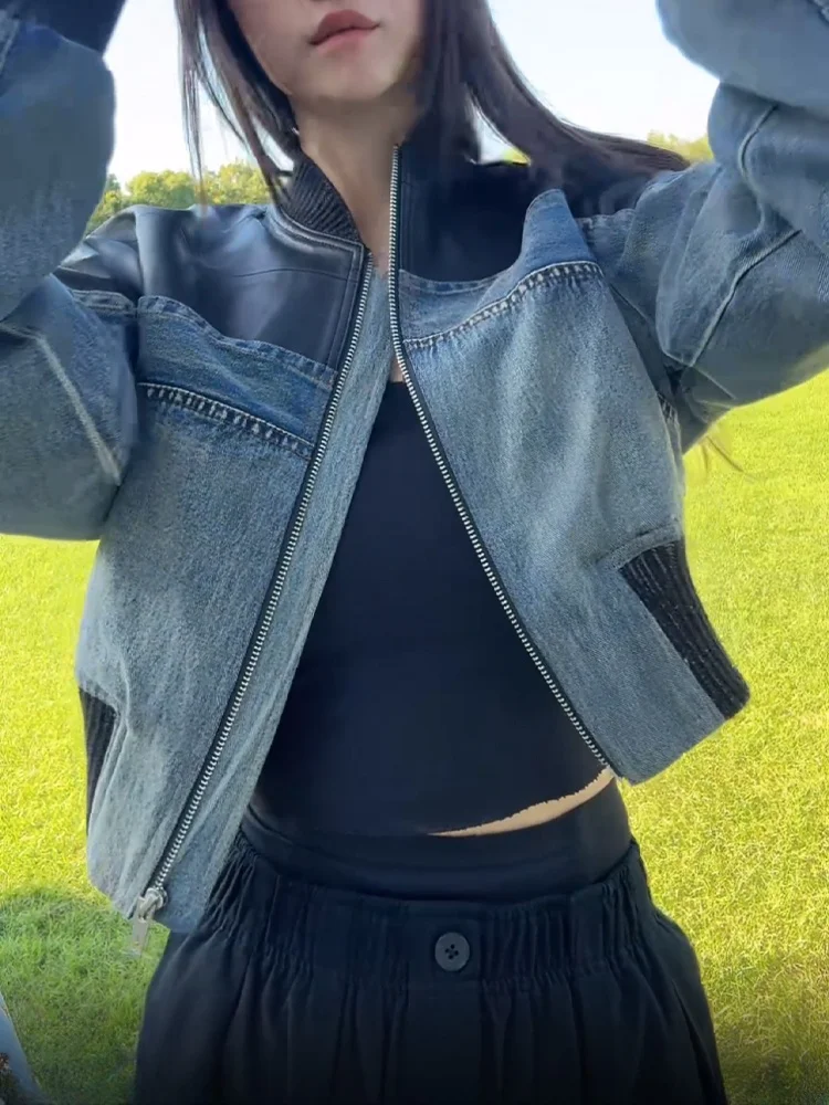 Женская джинсовая куртка свободного кроя с пэчворком, весенне-осенняя, с воротником-стойкой, в корейском стиле, ветрозащитная, на молнии, повседневная
Женская джинсовая куртка свободного кроя с пэчворком, весенне-осенняя, с воротником-стойкой, в корейском стиле, ветрозащитная, на молнии, повседневная