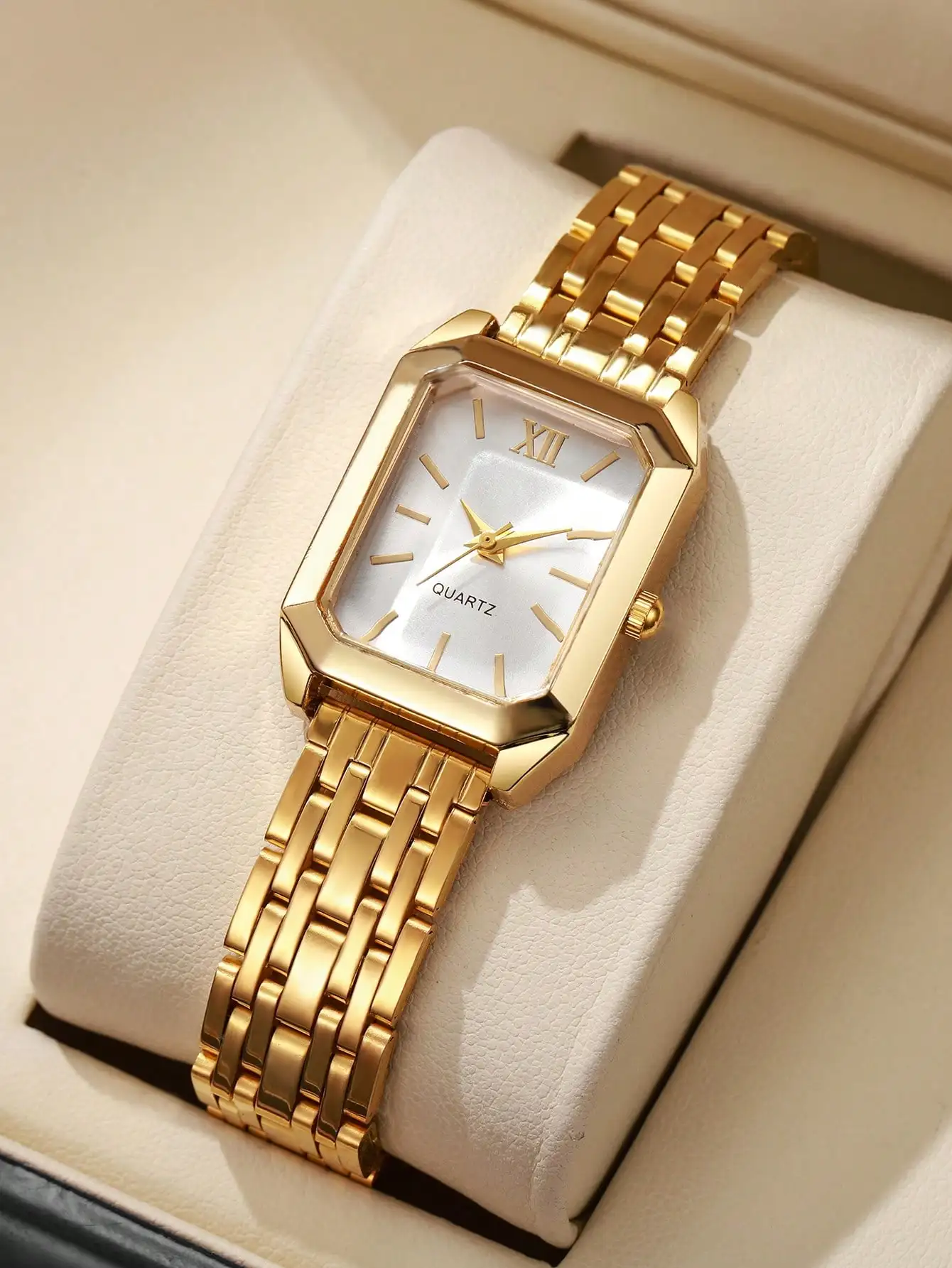 1pc Women's Fashion Square Roman Numeral Dial Quartz Wrist Watch, Classic & Elegant
1pc Women's Fashion Square Roman Numeral Dial Quartz Wrist Watch, Classic & Elegant