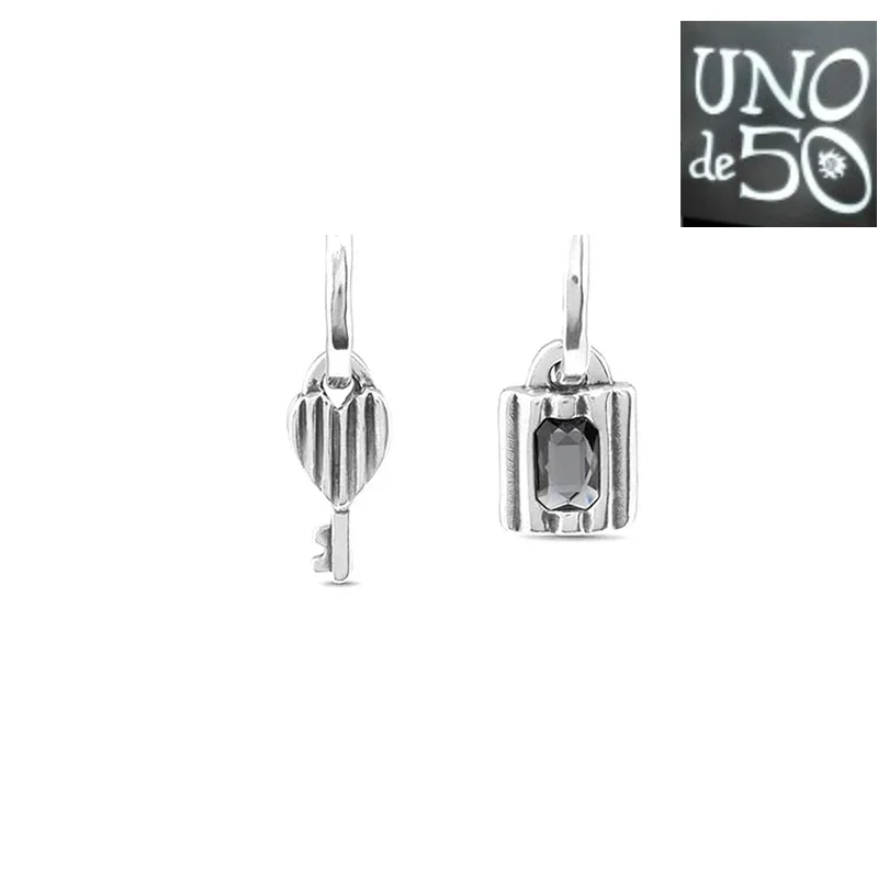 2025 Selling Exquisite High Quality UNO DE 50 Fashion Classic 925 Earrings Jewelry Romantic Holiday Gift
2025 Selling Exquisite High Quality UNO DE 50 Fashion Classic 925 Earrings Jewelry Romantic Holiday Gift