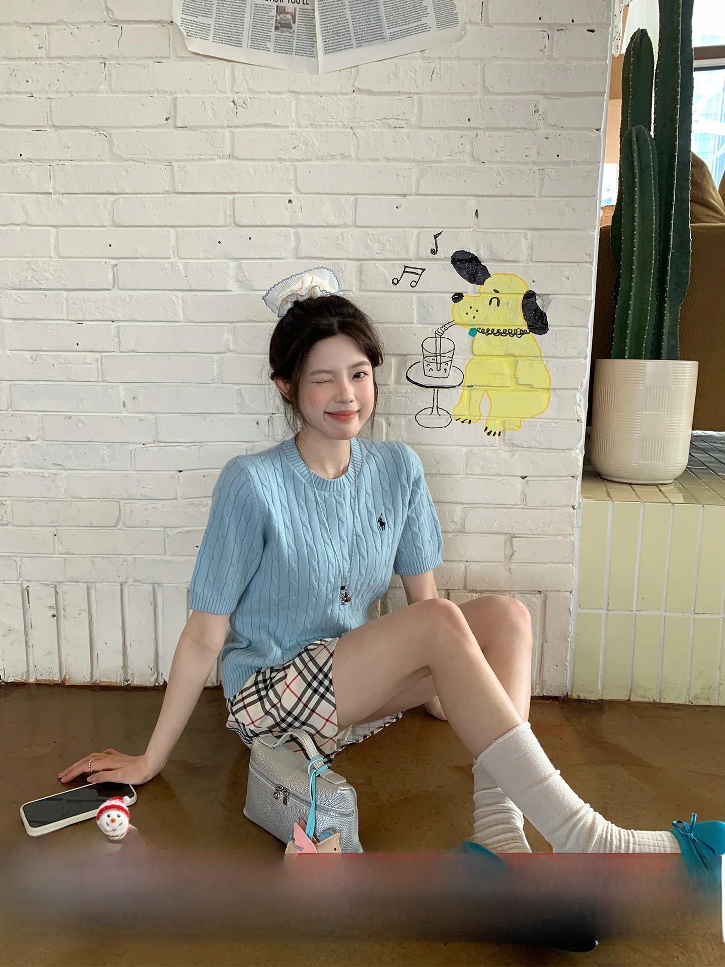 Женская вязаная футболка Ele с круглым вырезом и узором «косы», винтажный летний топ из мягкой полиэстеровой смеси, новинка Весна 2026
Женская вязаная футболка Ele с круглым вырезом и узором «косы», винтажный летний топ из мягкой полиэстеровой смеси, новинка Весна 2026