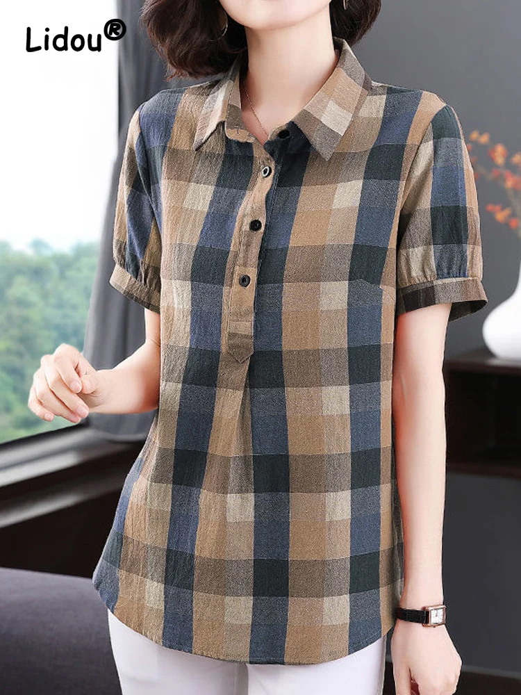 Office Lady Temperament Lattice Button Top 2022 Women Summer New Turn-down Collar Short Sleeve Cotton Slim Loose Pullover Shirt
Office Lady Temperament Lattice Button Top 2022 Women Summer New Turn-down Collar Short Sleeve Cotton Slim Loose Pullover Shirt