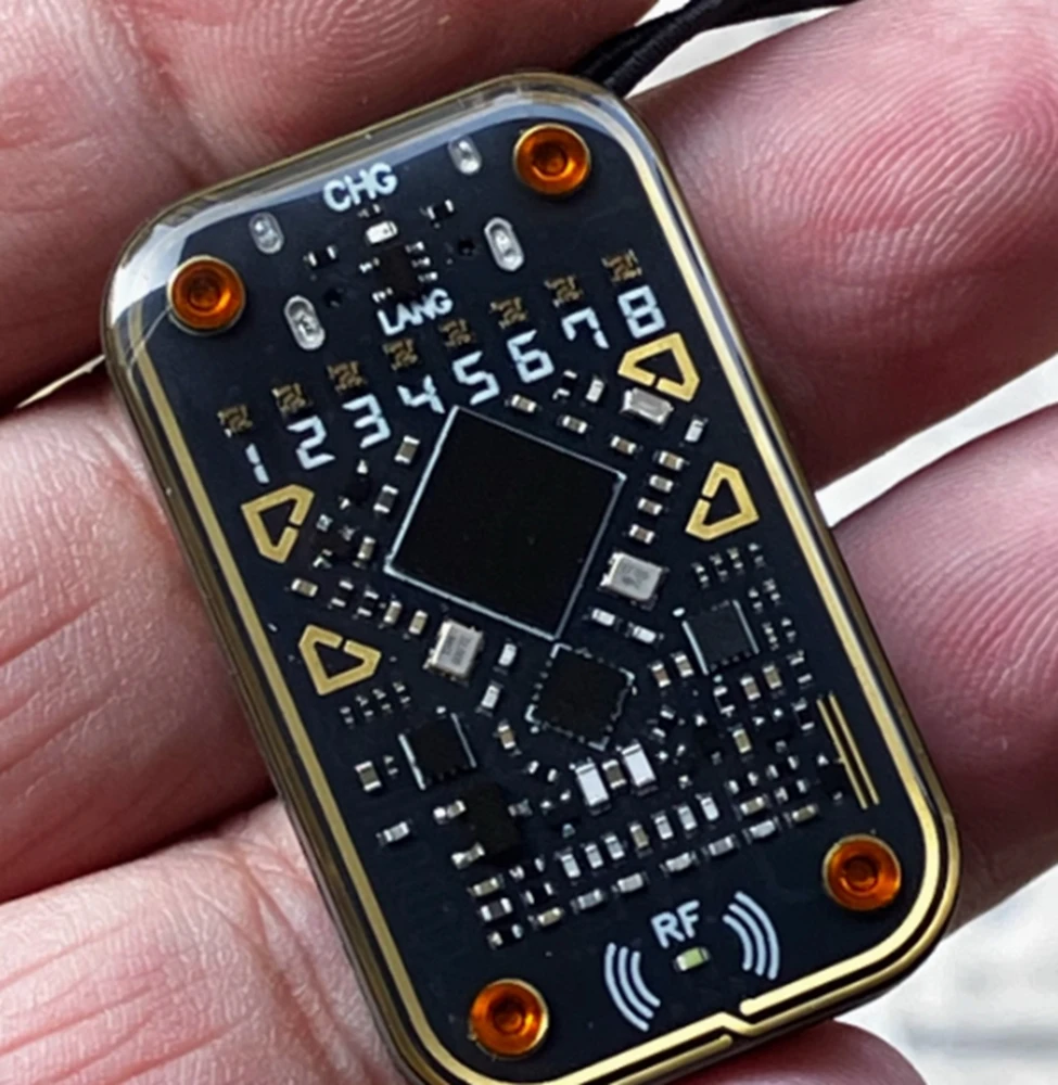 Chameleon Ultra V2.0 Reset Version with Stronger Bluetooth Access Card Read write simulation integrated device
Chameleon Ultra V2.0 Reset Version with Stronger Bluetooth Access Card Read write simulation integrated device