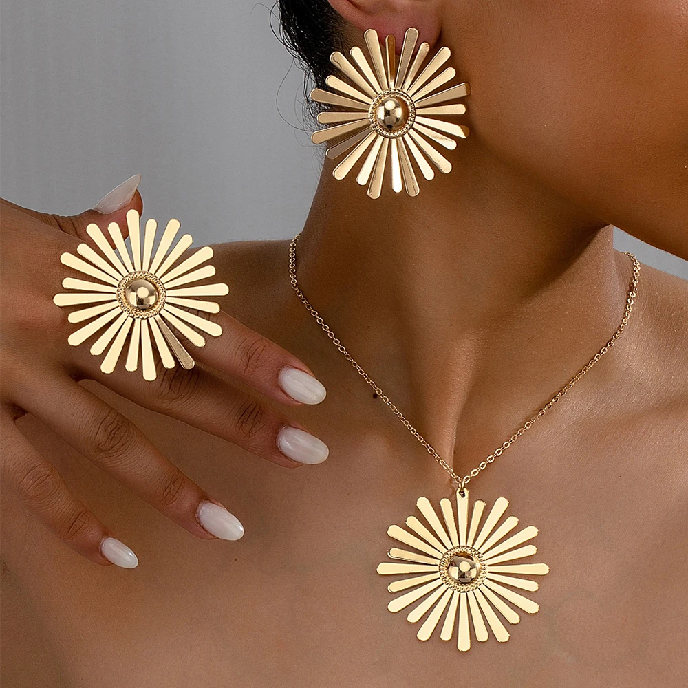 Flower Earrings Rings Necklaces Fashion Trendy Sets Female New Jewelry Sets Wholesale Geometric Irregularity Designs Accessories
Flower Earrings Rings Necklaces Fashion Trendy Sets Female New Jewelry Sets Wholesale Geometric Irregularity Designs Accessories