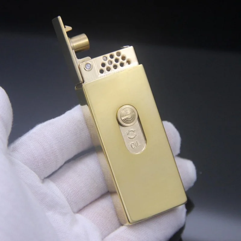 High-End Metal Pure Copper Old Vintage Creative Cool Lighter For Smokers Outdoor Camping Fire,Holiday Gifts Box (No Fuel)
High-End Metal Pure Copper Old Vintage Creative Cool Lighter For Smokers Outdoor Camping Fire,Holiday Gifts Box (No Fuel)