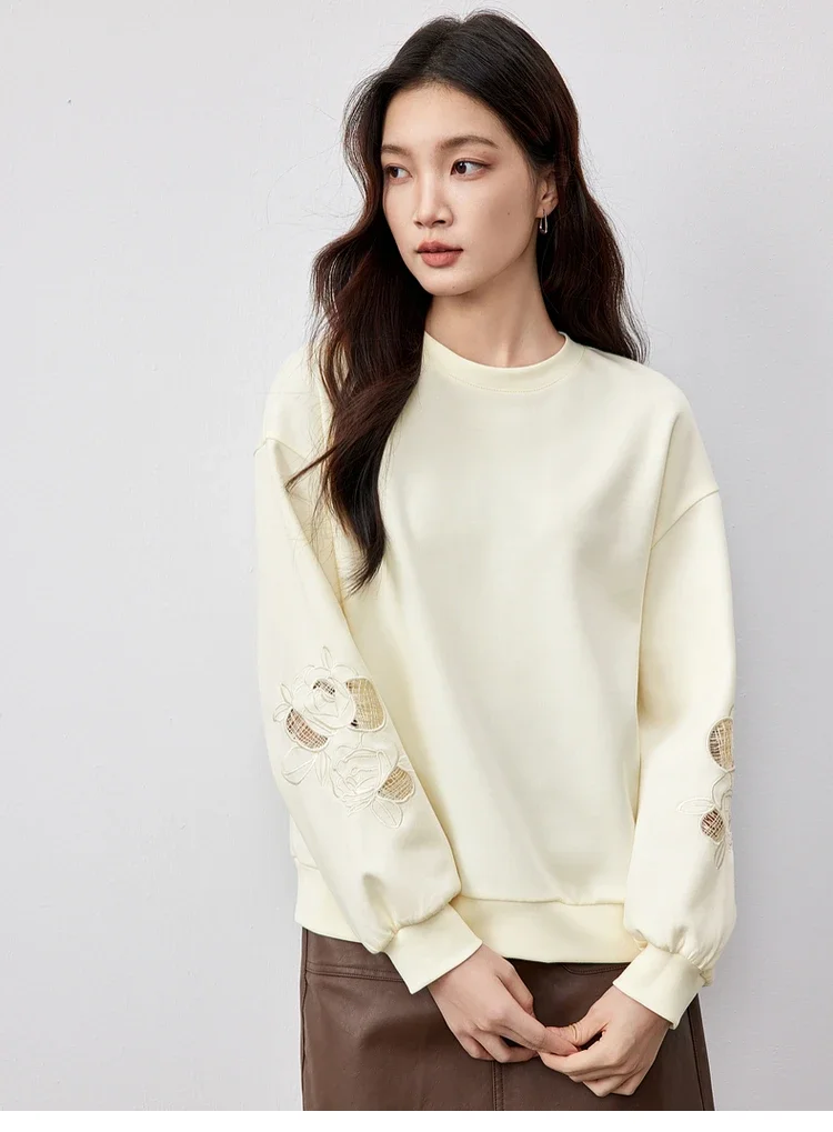 SENTUBILA Hollow Out Embroidery Sweatshirts Womens Cotton O Neck Long Sleeve Solid Fashion Commute Pullovers 2025 151A58387
SENTUBILA Hollow Out Embroidery Sweatshirts Womens Cotton O Neck Long Sleeve Solid Fashion Commute Pullovers 2025 151A58387