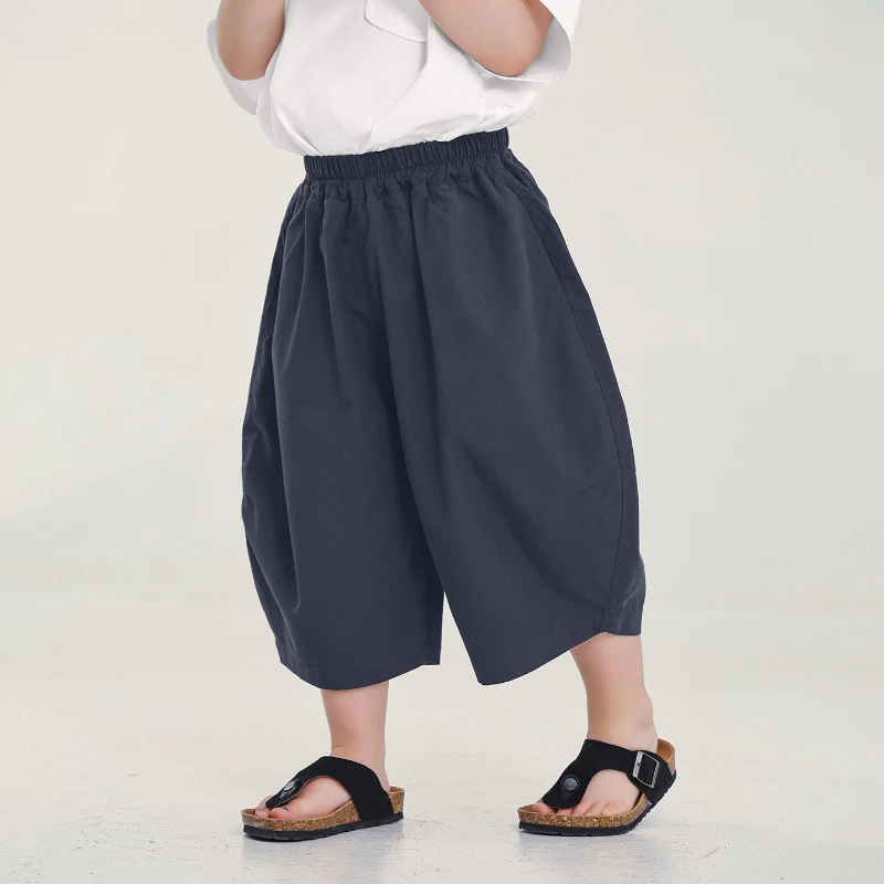 2026 Summer New Children's Hot Selling Thin Style Solid Color Casual Cropped Pants Loose Fit
2026 Summer New Children's Hot Selling Thin Style Solid Color Casual Cropped Pants Loose Fit