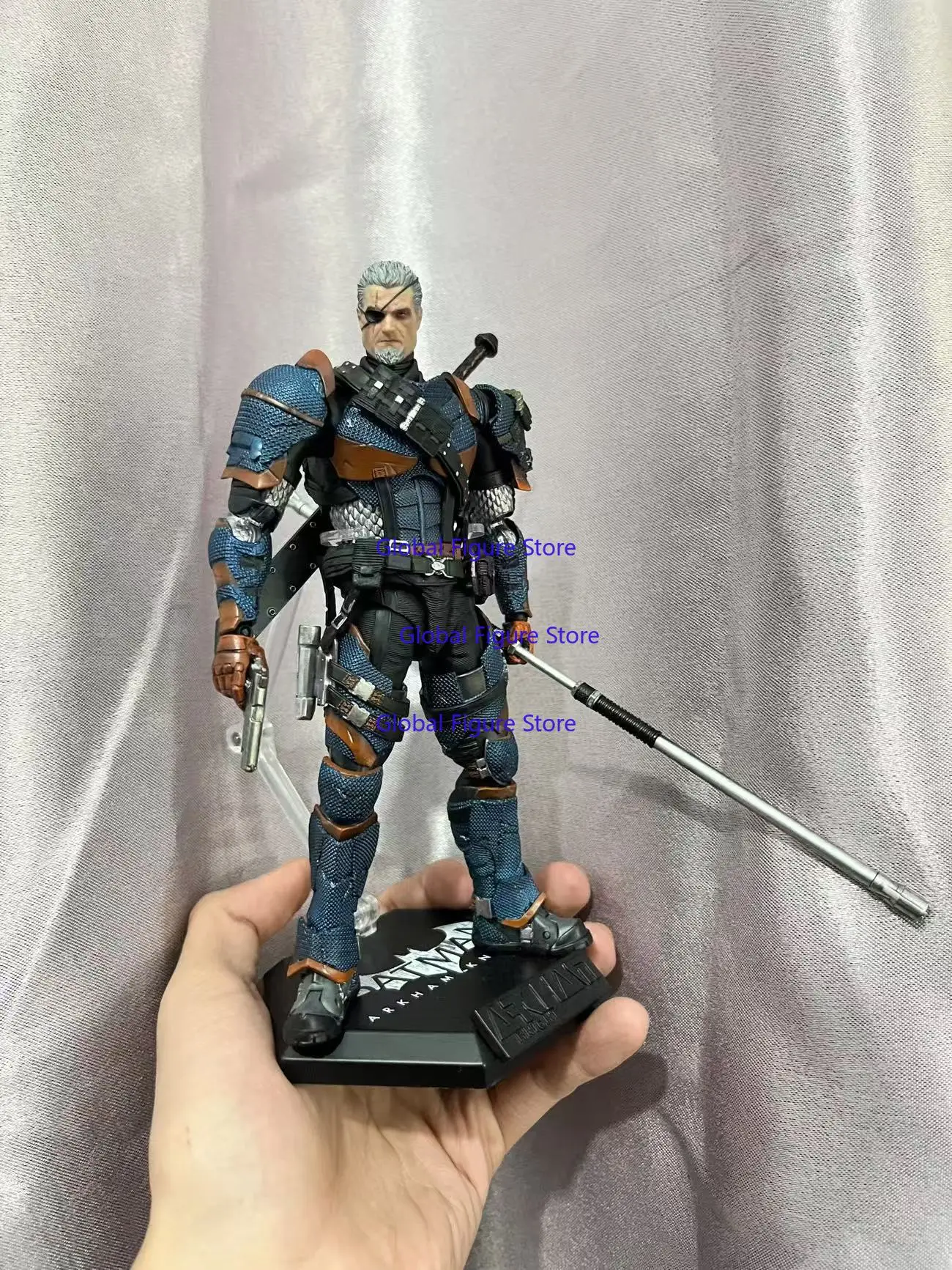 Yuanye Culture Fine Works Deathstroke Arkham Knight Finished Movable Batman Model
Yuanye Culture Fine Works Deathstroke Arkham Knight Finished Movable Batman Model