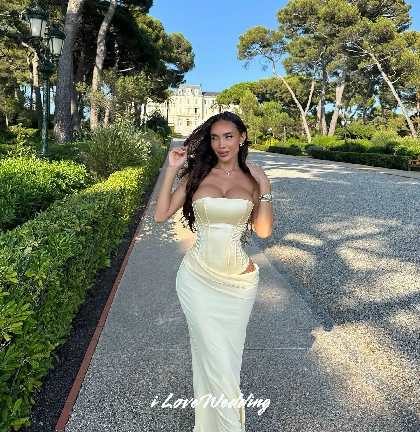 Yellow Strapless Evening Dress 2025 Satin Sleeveless Mermaid Backless Lace-up Floor-Length Pleated Wedding Party Dress Customize
Yellow Strapless Evening Dress 2025 Satin Sleeveless Mermaid Backless Lace-up Floor-Length Pleated Wedding Party Dress Customize