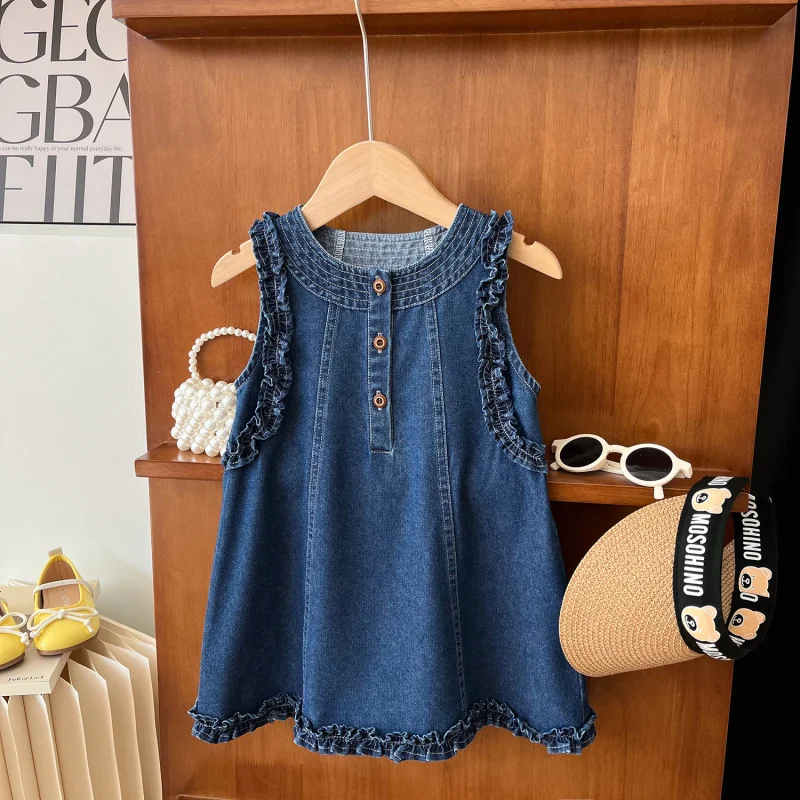 Girls' Denim Dress Summer New Sleeveless Dress Girls' Round Neck Ruffle Denim Dress
Girls' Denim Dress Summer New Sleeveless Dress Girls' Round Neck Ruffle Denim Dress