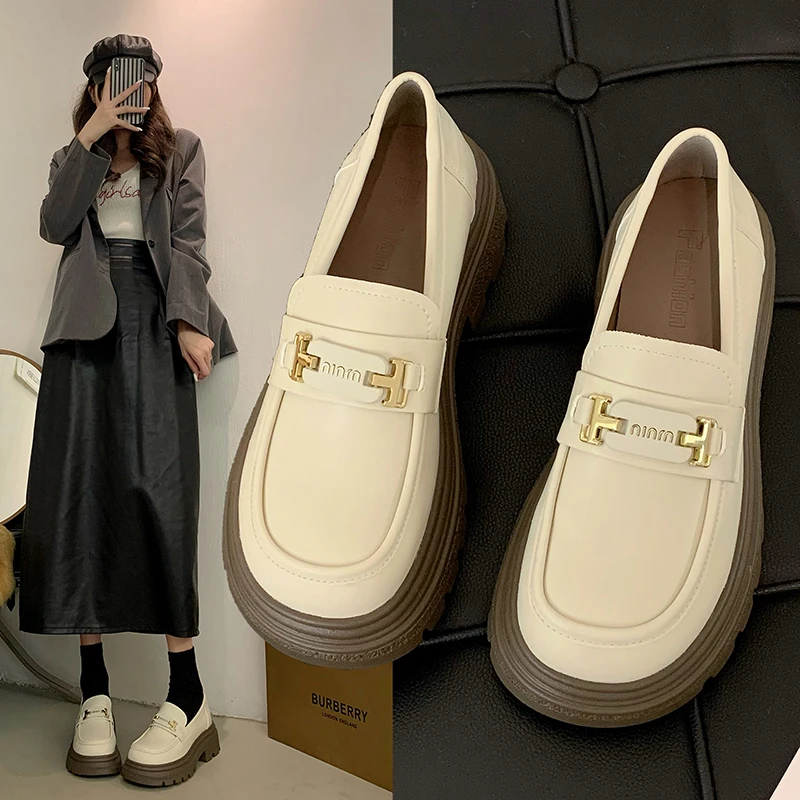 British Style Thick Bottom Soft Leather Loafers Women's Platform Office Elegant Shoes 2024 New Spring Shallow Block Heels Shoes
British Style Thick Bottom Soft Leather Loafers Women's Platform Office Elegant Shoes 2024 New Spring Shallow Block Heels Shoes