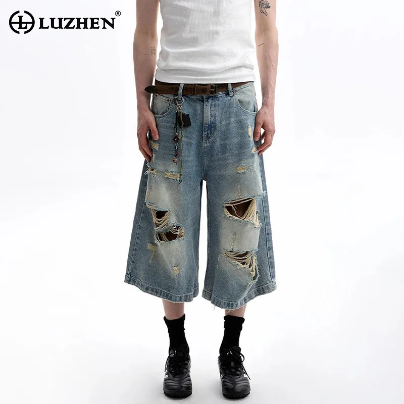 LUZHEN Trendy Personalized Wornout Broken Hole Design Straight Cropped Denim Pants Men 2025 Summer Handsome Casual Jeans JY2026
LUZHEN Trendy Personalized Wornout Broken Hole Design Straight Cropped Denim Pants Men 2025 Summer Handsome Casual Jeans JY2026