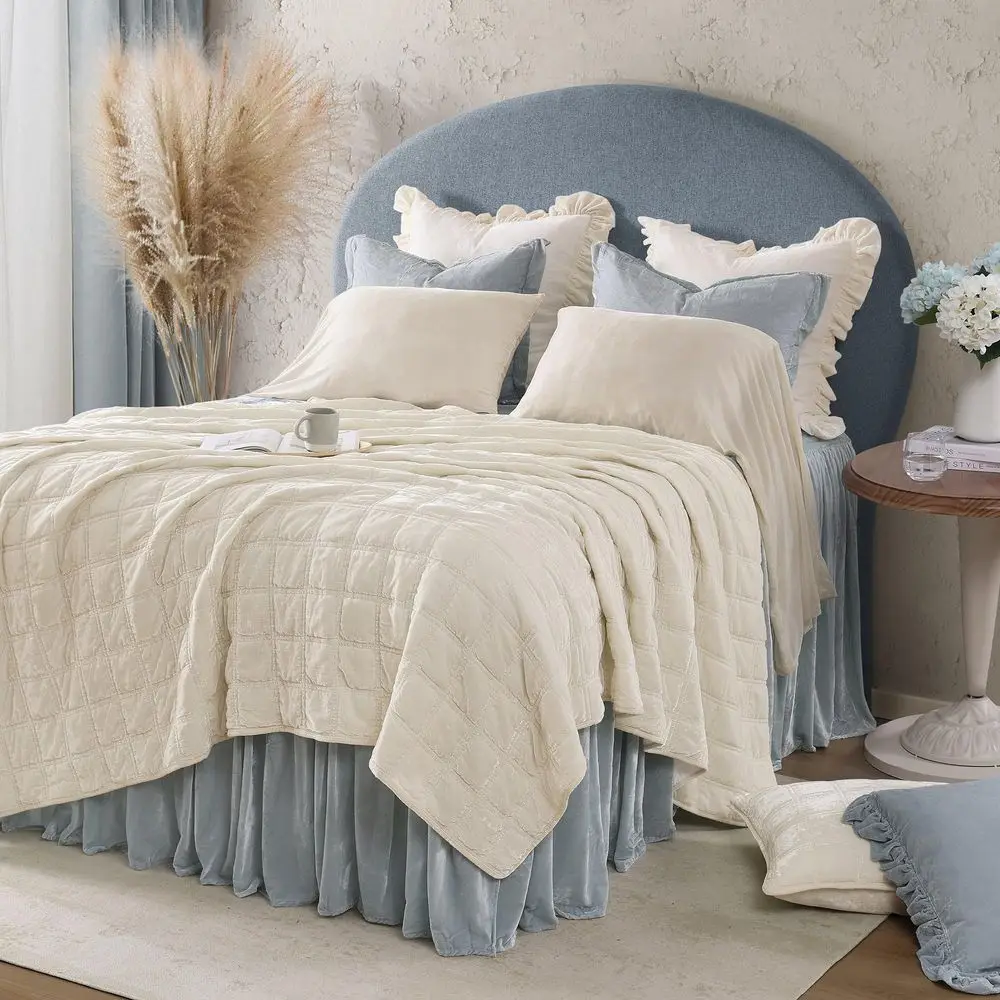 Accent Stella Faux Silk Velvet Double Box 3 Piece Quilt Set, King Size, Stone Solid Color, Classic Chic Modern Rustic El
Accent Stella Faux Silk Velvet Double Box 3 Piece Quilt Set, King Size, Stone Solid Color, Classic Chic Modern Rustic El