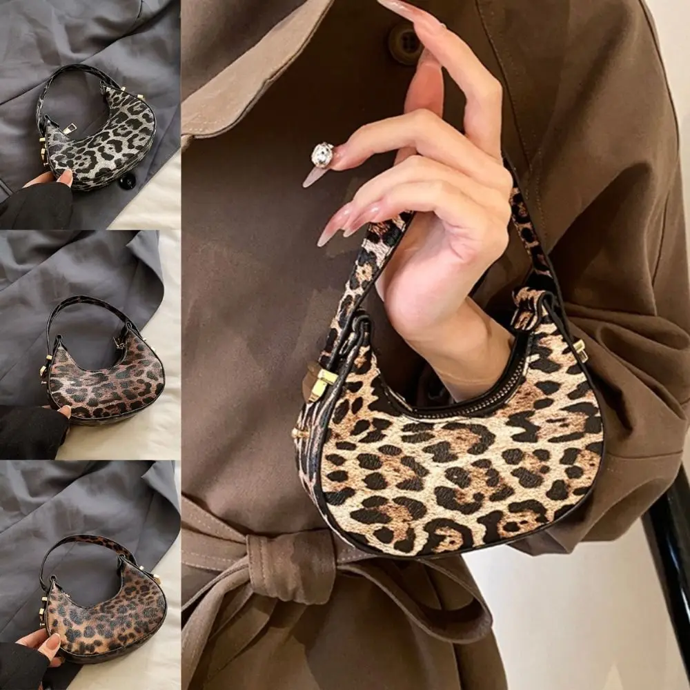 Fashion Leopard Print Handbags Minimally Designed PU Leather Crossbody Bags Colorful Half Moon Bags Women
Fashion Leopard Print Handbags Minimally Designed PU Leather Crossbody Bags Colorful Half Moon Bags Women