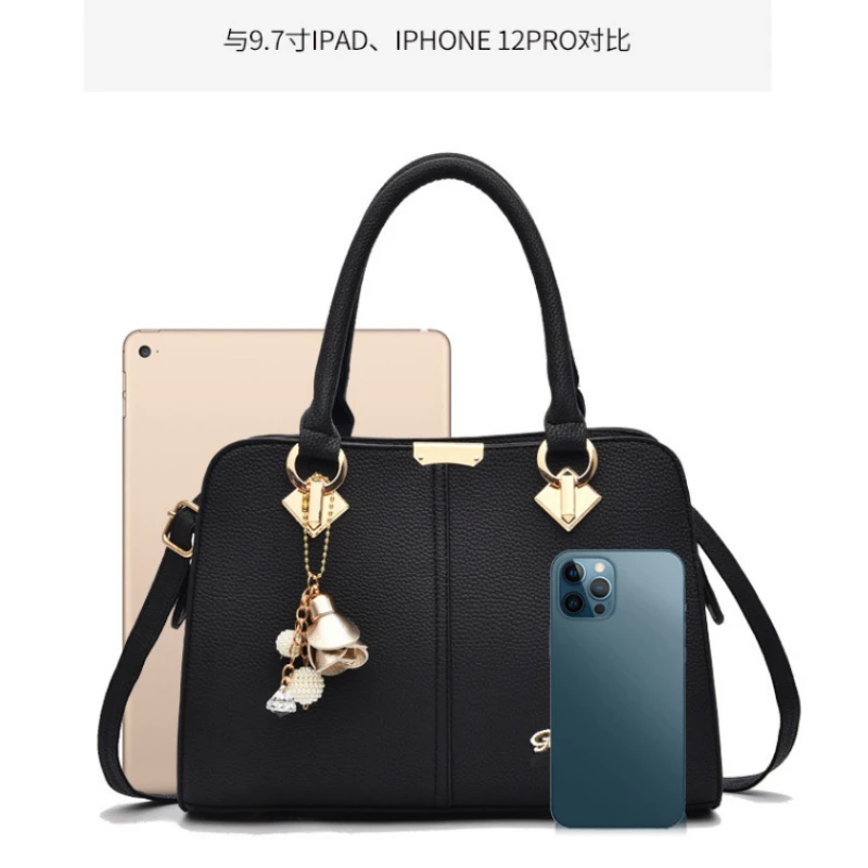 Classic Retro Women'S Crossbody Bag Luxury Brand Designer Handbag Large Capacity Casual Shoulder Bag Commuting Tote Bag Women
Classic Retro Women'S Crossbody Bag Luxury Brand Designer Handbag Large Capacity Casual Shoulder Bag Commuting Tote Bag Women
