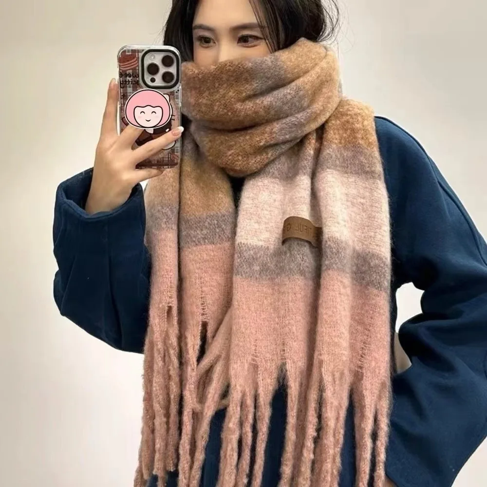New Warm Scarf Mohair Windproof Shawl Wrap Coldproof Soft Neckerchief Autumn and Winter
New Warm Scarf Mohair Windproof Shawl Wrap Coldproof Soft Neckerchief Autumn and Winter