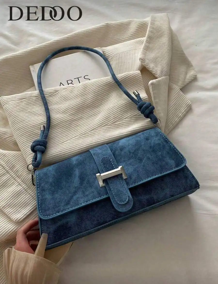 New Fashion Metal Decor Handbag, Women Elegant Shoulder Bag for Party Vacation Shopping Daily Use
New Fashion Metal Decor Handbag, Women Elegant Shoulder Bag for Party Vacation Shopping Daily Use