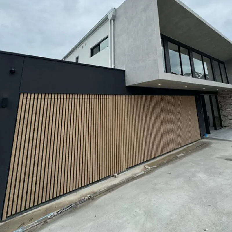 High End Custom Wood Grain Aluminum Clad Garage Door Waterproof Thermal Insulated Residential Villa Household Entry Door
High End Custom Wood Grain Aluminum Clad Garage Door Waterproof Thermal Insulated Residential Villa Household Entry Door
