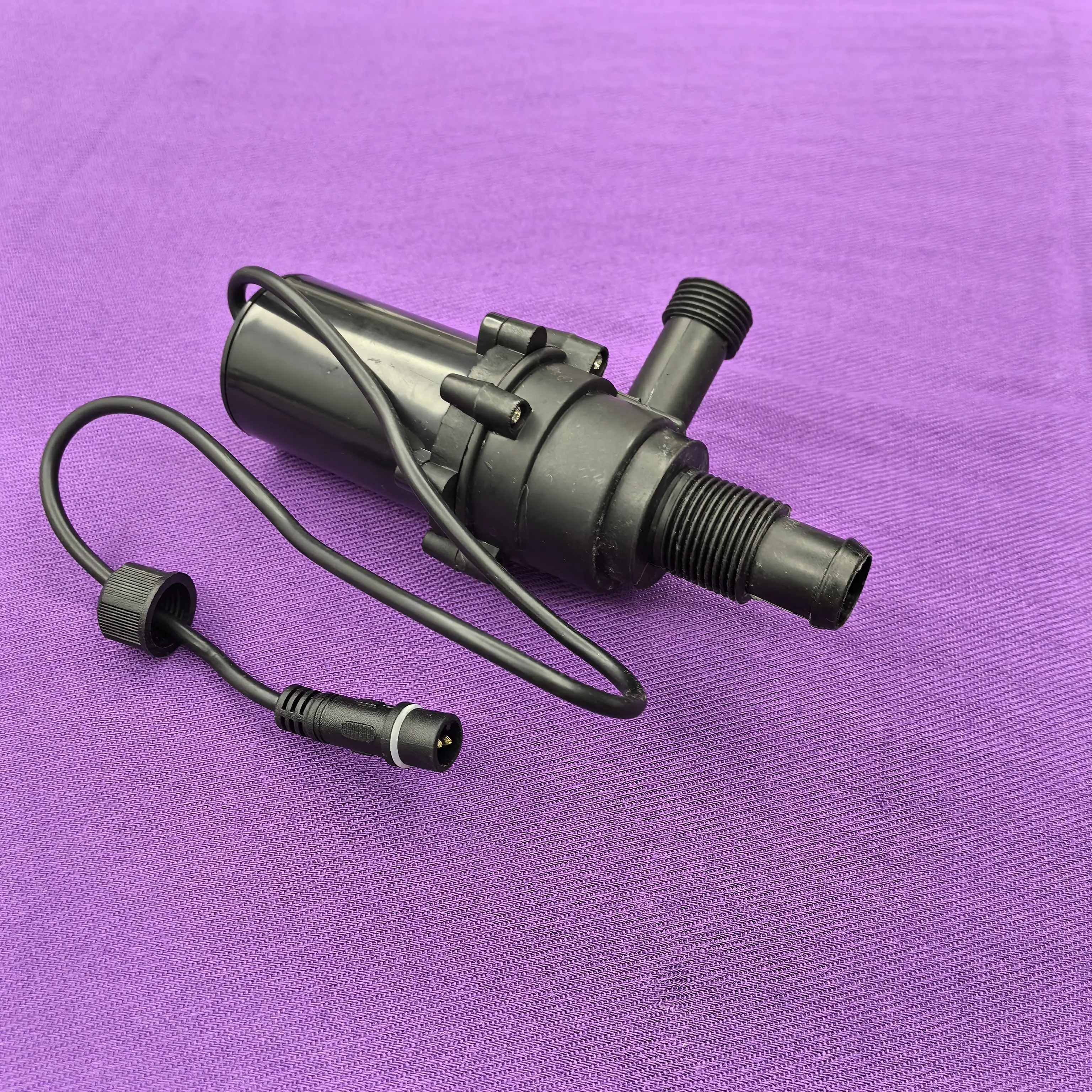 Intelligent Toilet Water Tank 12V External Motor Special Long Pump
Intelligent Toilet Water Tank 12V External Motor Special Long Pump