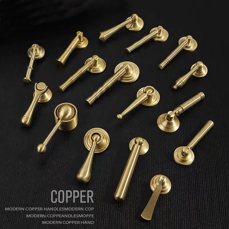 Brass Pendant Handle Modern Cabinet Door Wardrobe Knobs New Chinese Light Luxury Cabinet Single Hole Drawer Handle For Furniture
Brass Pendant Handle Modern Cabinet Door Wardrobe Knobs New Chinese Light Luxury Cabinet Single Hole Drawer Handle For Furniture