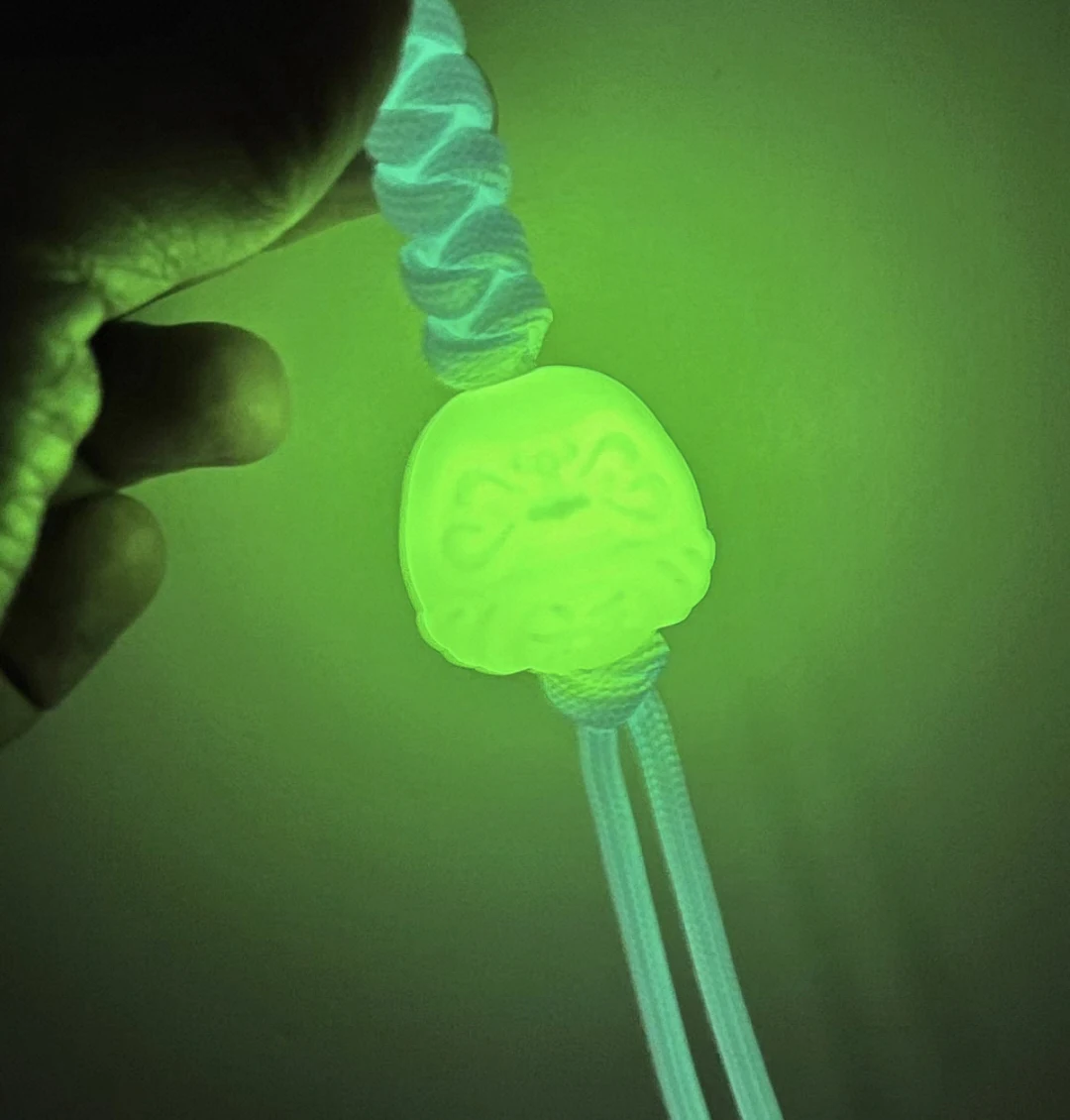 Handmade Luminous Pendant Bead Rope EDC Umbrella Rope Pendant Knife Pendant Lanyard Pendant Beads
Handmade Luminous Pendant Bead Rope EDC Umbrella Rope Pendant Knife Pendant Lanyard Pendant Beads