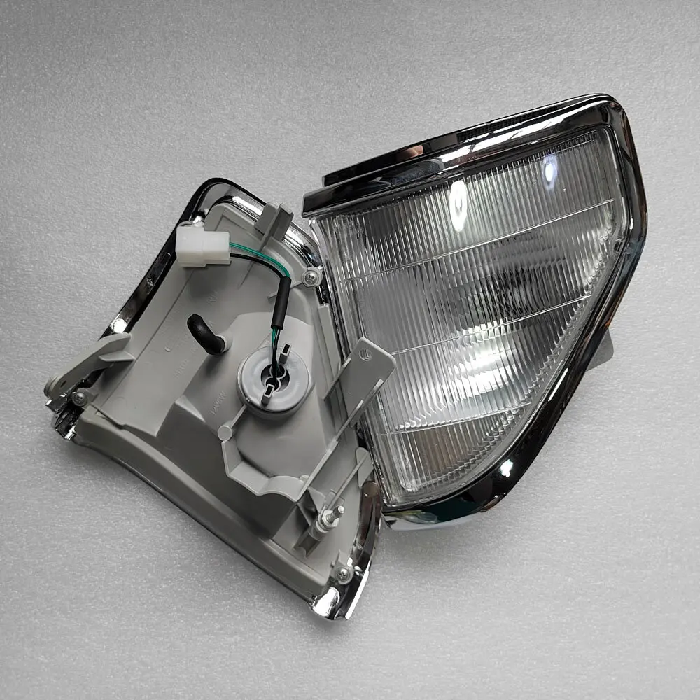 A Pair Car Front Corner Lamp Turn Signal for Toyota Land Cruiser Prado Fj70 Fj75 1993 Left and Right
A Pair Car Front Corner Lamp Turn Signal for Toyota Land Cruiser Prado Fj70 Fj75 1993 Left and Right