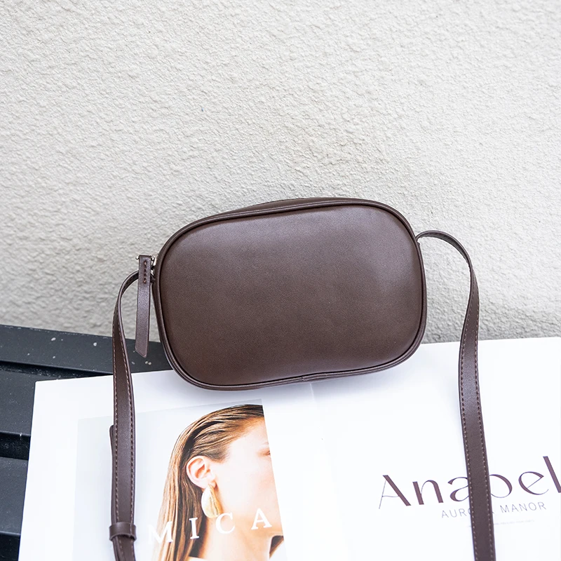 Ladies Retro Cowhide Leisure Shoulder Bags Women's Cow Real Leather Crossbody Bag Female Luxury Small Square Handbags for Girls
Ladies Retro Cowhide Leisure Shoulder Bags Women's Cow Real Leather Crossbody Bag Female Luxury Small Square Handbags for Girls